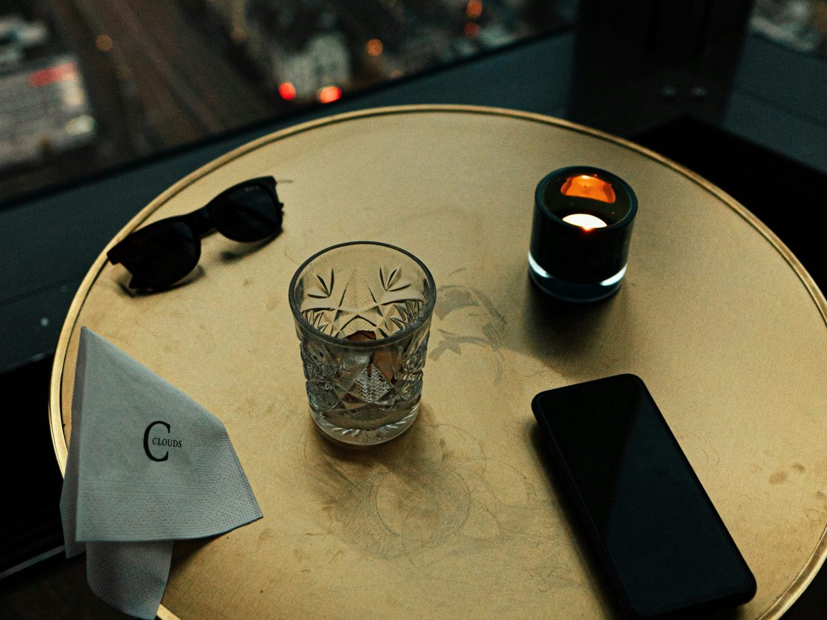 To Ghost or Not to&nbsp;Ghost?